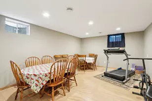 515 Wynnewood Ct, Waukesha, WI 53188 - Photo 56