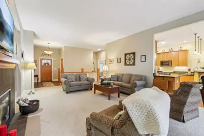 515  Wynnewood Ct, Waukesha, WI 53188 - Photo 14