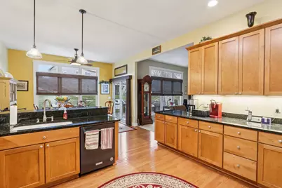 515  Wynnewood Ct, Waukesha, WI 53188 - Photo 18