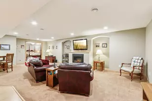 515 Wynnewood Ct, Waukesha, WI 53188 - Photo 44