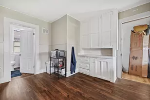 1220 N Wisconsin St, Racine, WI 53402 - Photo 4