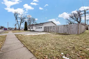 512 N Fourth St, Fort Atkinson, WI 53538 - Photo 6