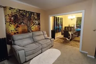 2135 S 74th St, West Allis, WI 53219 - Photo 2