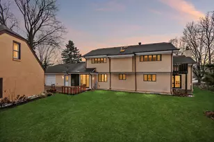 990 Silver Mist Ct, Brookfield, WI 53005 - Photo 4