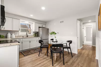 305 S Silverbrook Dr, West Bend, WI 53095 - Photo 8