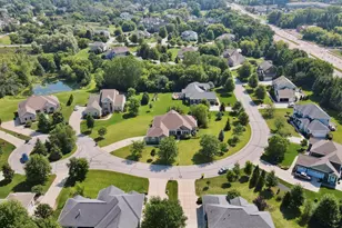 7208 W River Birch Dr, Mequon, WI 53092 - Photo 40