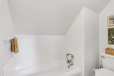 4421 W Ohio Ave, Greenfield, WI 53219 - Photo 22