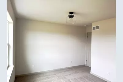 S54W25487  Pebble Brook Ct, Waukesha, WI 53189 - Photo 44