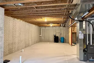 S54W25487 Pebble Brk Ct, Waukesha, WI 53189 - Photo 60