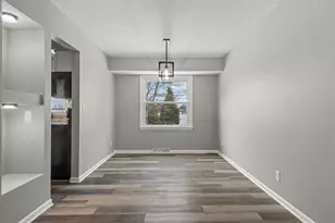 4335 N 145th St, Brookfield, WI 53005 - Photo 12