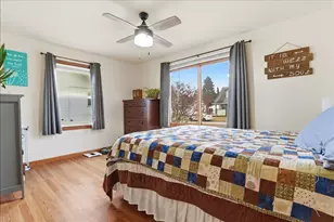 2122 27th St, Kenosha, WI 53140 - Photo 16