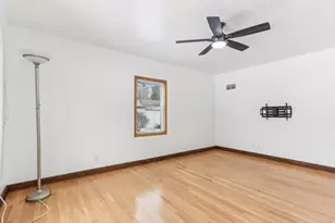 17145 Judith Ln, Brookfield, WI 53005 - Photo 4