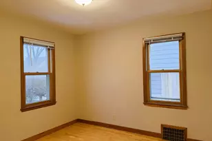 2201 S 73rd St, West Allis, WI 53219 - Photo 16