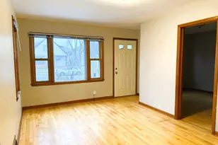 2201 S 73rd St, West Allis, WI 53219 - Photo 10