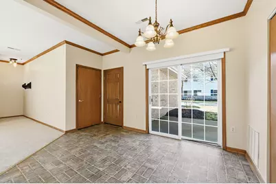 14824 W Arrowhead Ln, New Berlin, WI 53151 - Photo 12