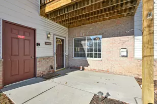 14824 W Arrowhead Ln, New Berlin, WI 53151 - Photo 6