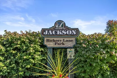 W206N16743  Blackberry Cir #1628, Jackson, WI 53037 - Photo 30