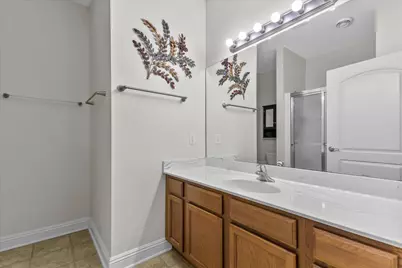 W206N16743  Blackberry Cir #1628, Jackson, WI 53037 - Photo 24