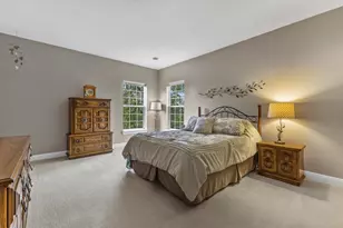 W206N16743 Blackberry Cir, Jackson, WI 53037 - Photo 10