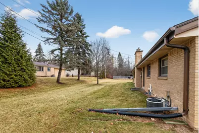 N90W18248  Lambs Ln, Menomonee Falls, WI 53051 - Photo 22