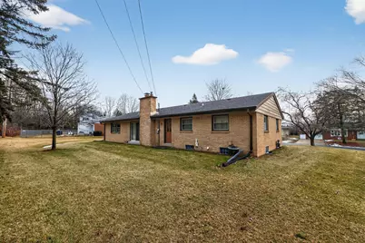 N90W18248  Lambs Ln, Menomonee Falls, WI 53051 - Photo 20