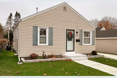 2408  Kearney Ave, Racine, WI 53403 - Photo 1
