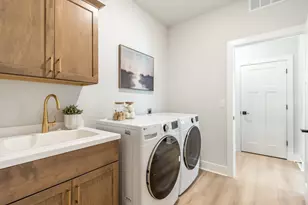 544 Kiddle Ln, Racine, WI 53182 - Photo 28