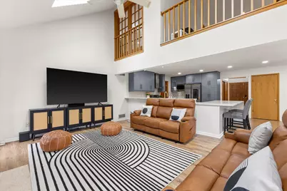 4105 S Avon Dr, New Berlin, WI 53151 - Photo 18