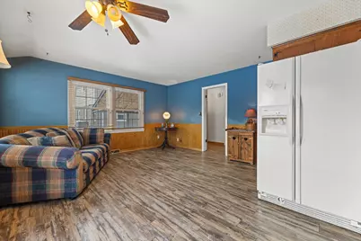 1031 W Bender Rd, Glendale, WI 53217 - Photo 14