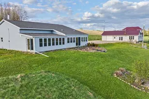 E8527 Nelson Rd, Kickapoo, WI 54652 - Photo 4