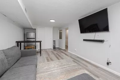 7166 S 37th Pl, Franklin, WI 53132 - Photo 18