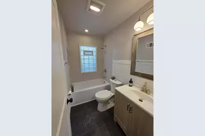 3860 S 39th St, Greenfield, WI 53221 - Photo 20