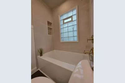 3860 S 39th St, Greenfield, WI 53221 - Photo 22