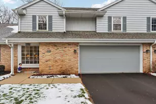 18985 Wilderness Ct, Brookfield, WI 53045 - Photo 1