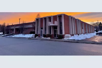 1411  6th Ave #7, Grafton, WI 53024 - Photo 4