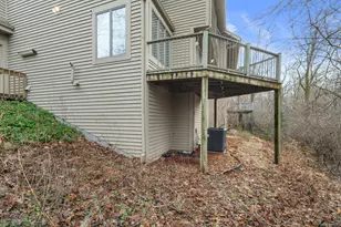 1249 N Lost Woods Rd, Summit, WI 53066 - Photo 10