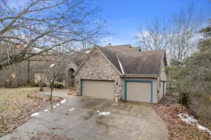 1249 N Lost Woods Rd, Summit, WI 53066 - Photo 68