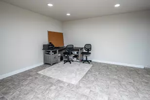 W229S8060 Big Bend Dr, Vernon, WI 53103 - Photo 38