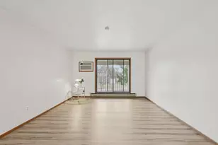 6329 W Nebraska Ave, Milwaukee, WI 53220 - Photo 4