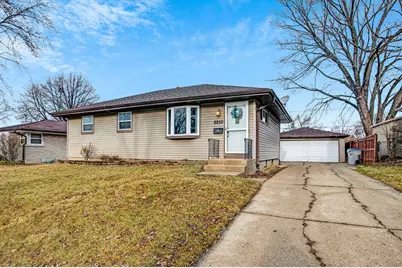 8250 W Acacia St, Milwaukee, WI 53223 - Photo 2
