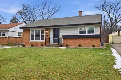 555  Robertson St, Wauwatosa, WI 53213 - Photo 28