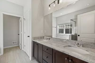 W195N5814  Deer Park Ct, Menomonee Falls, WI 53051 - Photo 28