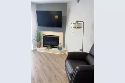 111  Center St #357, Lake Geneva, WI 53147 - Photo 6