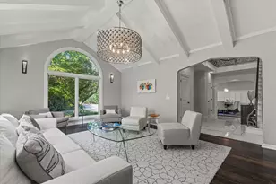 2751 W Deer Creek Ct, River Hills, WI 53217 - Photo 18