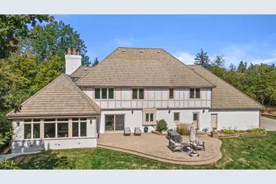 2751 W Deer Creek Ct, River Hills, WI 53217 - Photo 66