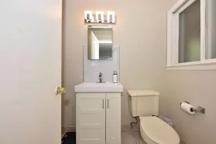 10723 W Rohr Ave, Milwaukee, WI 53225 - Photo 16