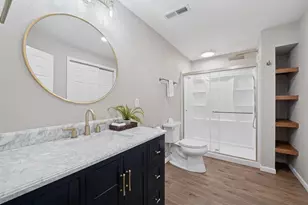 W139N6328 Bridal Wreath Ln, Menomonee Falls, WI 53051 - Photo 40