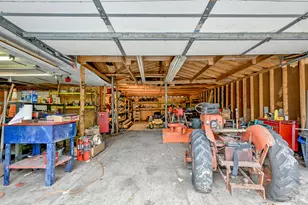 N5907 Aspen Dr, Spring Prairie, WI 53105 - Photo 34