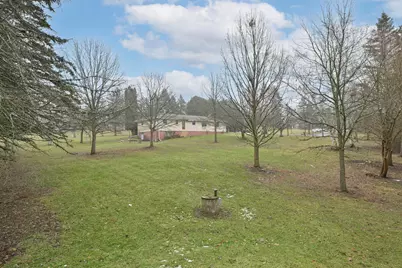 N5907  Aspen Dr, Spring Prairie, WI 53105 - Photo 46