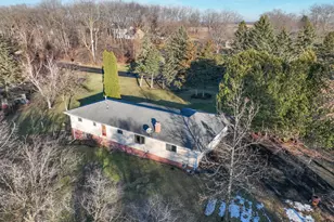 N5907 Aspen Dr, Spring Prairie, WI 53105 - Photo 36